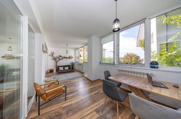 Apartament 3 camere de inchiriat BRASOV - Brasov anunturi imobiliare Brasov