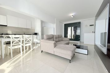 Apartament 2 camere de vanzare MAMAIA - Constanta anunturi imobiliare Constanta