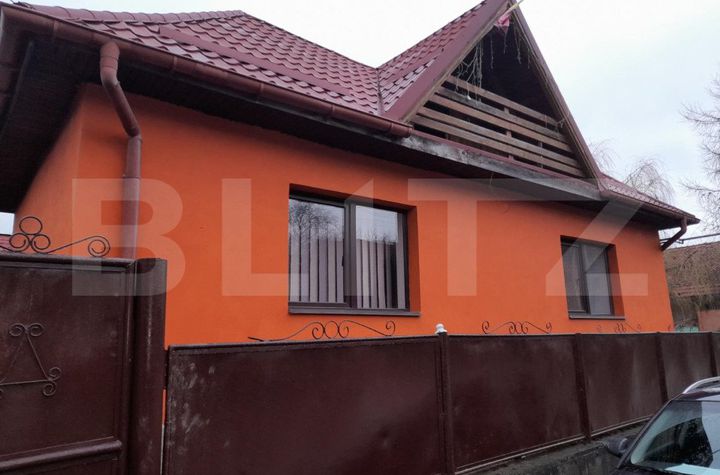 Casă - 3 camere de vanzare TARLUNGENI - Brasov anunturi imobiliare Brasov