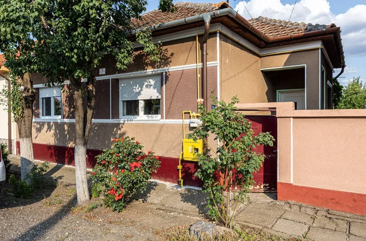 Casă cu 3 camere în cel mai căutat cartier din Arad, Gradiste anunturi imobiliare Arad