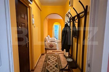 Apartament 3 camere de vanzare DEMOCRATIEI - Prahova anunturi imobiliare Prahova