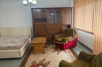 Garsonieră de vanzare LUPENI - Prahova anunturi imobiliare Prahova