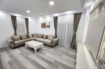 Apartament 3 camere de vanzare RADAUTI - Suceava anunturi imobiliare Suceava