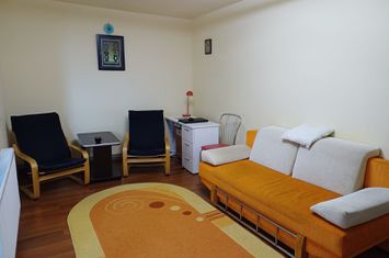 Apartament 3 camere de vanzare SENS - Constanta anunturi imobiliare Constanta