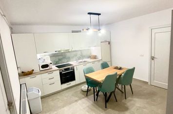 Apartament 2 camere de vanzare COMPLEX STUDENTESC - Timis anunturi imobiliare Timis