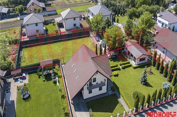 Casă - 5 camere de vanzare CENTRAL - Bacau anunturi imobiliare Bacau