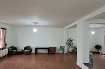 Spatiu comercial Modern in Vila Bld. Pipera str. Drumul Negru anunturi imobiliare Bucuresti
