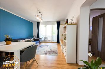 Apartament 3 camere de vanzare CENTRAL - Covasna anunturi imobiliare Covasna