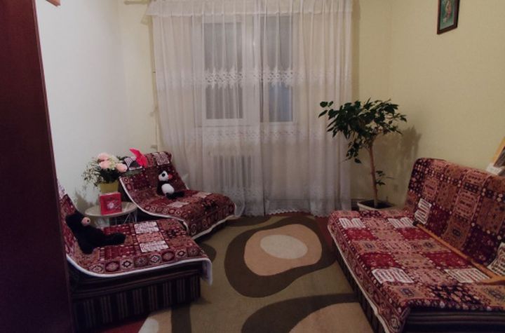 Apartament 4 camere de vanzare CLUJ-NAPOCA - Cluj anunturi imobiliare Cluj