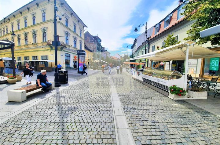 Apartament 2 camere de vanzare CENTRUL ISTORIC - Sibiu anunturi imobiliare Sibiu