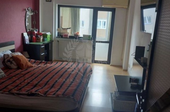APARTAMENT DE VANZARE CU 2 CAMERE DECOMANDAT anunturi imobiliare Prahova