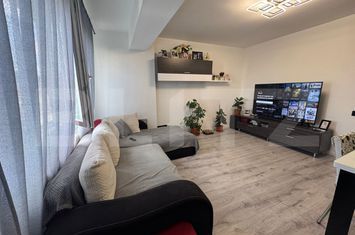 Apartament 3 camere de vanzare FLORESTI - Cluj anunturi imobiliare Cluj