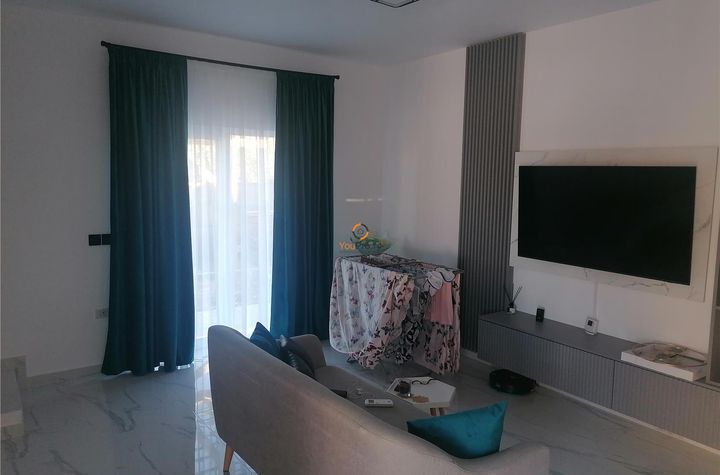 Casă - 3 camere de vanzare CENTRAL - Timis anunturi imobiliare Timis