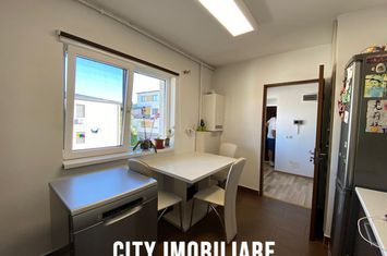 Apartament 3 camere de vanzare CAMPULUI - Cluj anunturi imobiliare Cluj