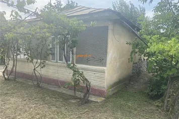Casă - 3 camere de vanzare SURAIA - Vrancea anunturi imobiliare Vrancea