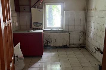 Apartament 3 camere, Onesti anunturi imobiliare Bacau