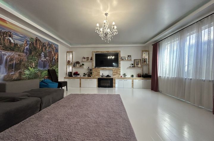 Casa P+1 la pret de apartament - zona Bratianu anunturi imobiliare Constanta