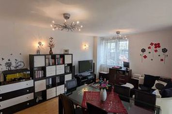 Apartament 3 camere de vanzare BRASOV - Brasov anunturi imobiliare Brasov