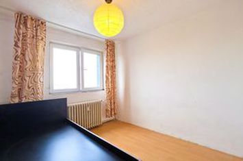 Apartament 3 Camere Giulesti - Vedere Panoramica anunturi imobiliare Bucuresti