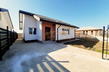 Casă - 3 camere de vanzare COMUNA BERCENI - Bucuresti anunturi imobiliare Bucuresti