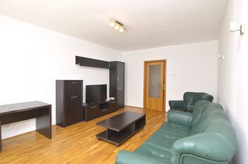 Apartament 3 camere de inchiriat UNIRII - Bucuresti anunturi imobiliare Bucuresti