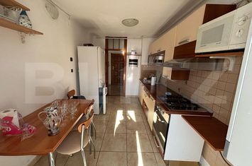 Apartament 2 camere de vanzare MICRO 11 - Dambovita anunturi imobiliare Dambovita