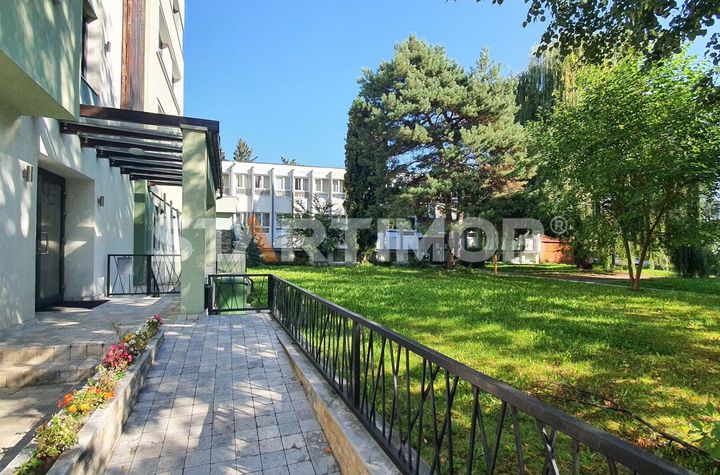 Apartament mobilat 3 camere cu parcare subterana Central anunturi imobiliare Brasov