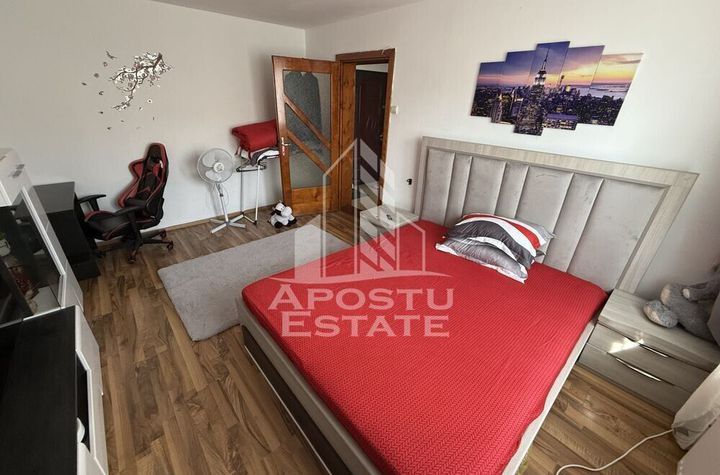 Apartament cu o camera, decomandat,mobilat si utilat,zona Buziasului anunturi imobiliare Timis