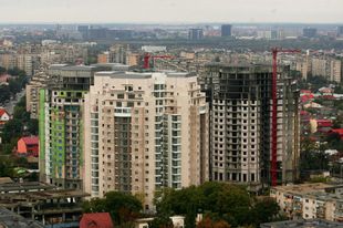 Pretul apartamentelor vechi a scazut cu 24% in 2009: Piata imobiliara incepe sa se dezmorteasca: „E mult mai bine. Anul trecut era jale”