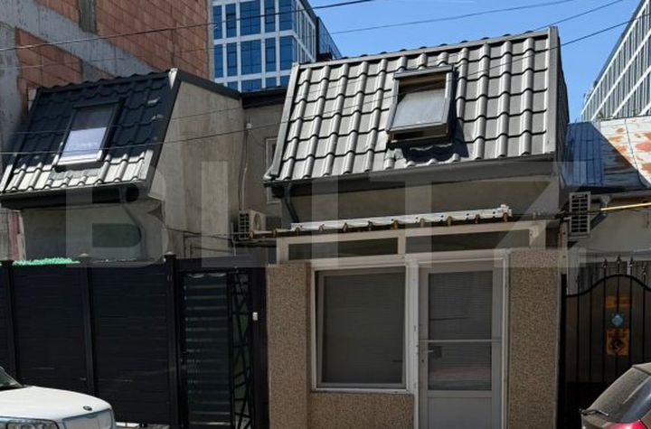 Vilă - 4 camere de vanzare 13 SEPTEMBRIE - Bucuresti anunturi imobiliare Bucuresti