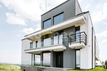 Vilă - 5 camere de vanzare CLUJ-NAPOCA - Cluj anunturi imobiliare Cluj