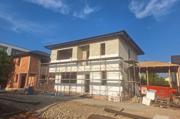 CASA INDIVIDUALA P+1+POD-4 CAMERE-METROU BERCENI anunturi imobiliare Bucuresti