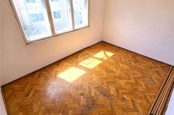 Apartament 3 camere de vanzare MICRO 16 - Satu Mare anunturi imobiliare Satu Mare