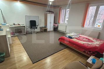 Vilă - 6 camere de vanzare COMPLEX STUDENTESC - Timis anunturi imobiliare Timis