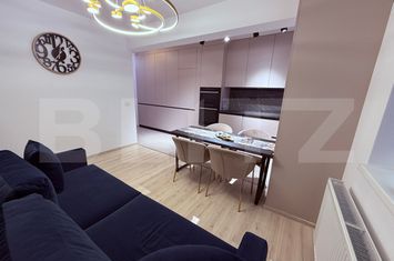 Apartament 3 camere de vanzare TRACTORU - Brasov anunturi imobiliare Brasov