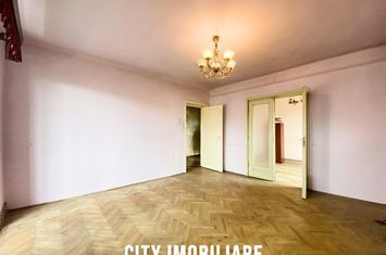 Apartament 4 camere de vanzare PLOPILOR - Cluj anunturi imobiliare Cluj