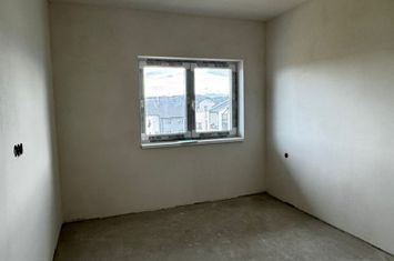 Apartament 3 camere de vanzare SIBIU - Sibiu anunturi imobiliare Sibiu
