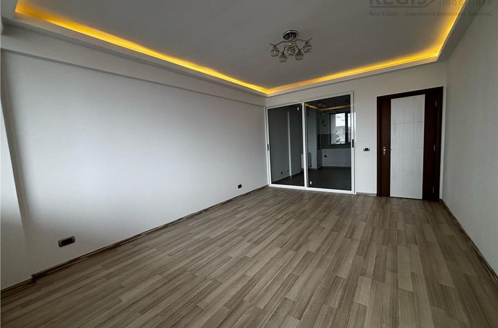 Apartament 3 camere de vanzare TRACTORUL - Brasov anunturi imobiliare Brasov