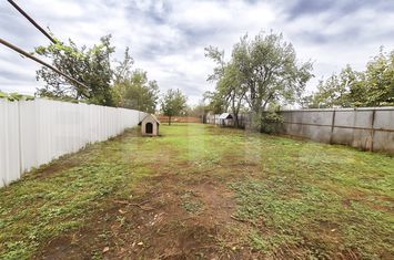 Casă - 4 camere de vanzare APAHIDA - Cluj anunturi imobiliare Cluj