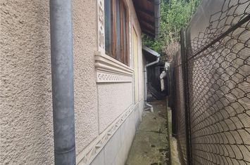Casă - 2 camere de vanzare POIANA TAPULUI - Prahova anunturi imobiliare Prahova