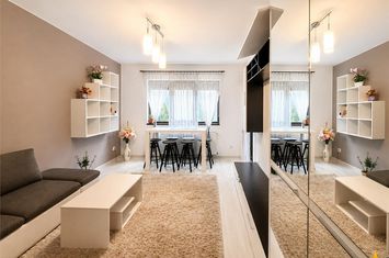 Apartament 3 camere de vanzare EXTERIOR EST - Brasov anunturi imobiliare Brasov