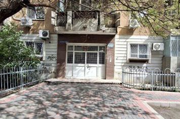 De Vanzare Apartament cu 3 camere  Mall Vitan imobil constr 1985-1990 anunturi imobiliare Bucuresti