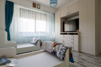 Apartament 3 camere de vanzare TOMIS PLUS - Constanta anunturi imobiliare Constanta