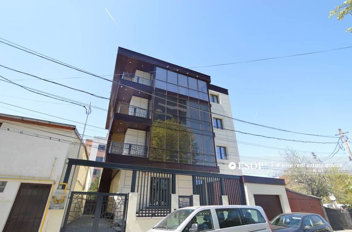 Birou de vanzare ROMANA - Bucuresti anunturi imobiliare Bucuresti