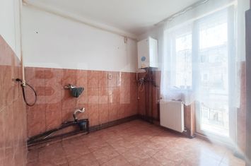 Garsonieră de vanzare SATU MARE - Satu Mare anunturi imobiliare Satu Mare