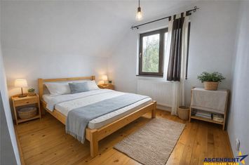 Casă - 4 camere de vanzare EXTERIOR EST - Covasna anunturi imobiliare Covasna