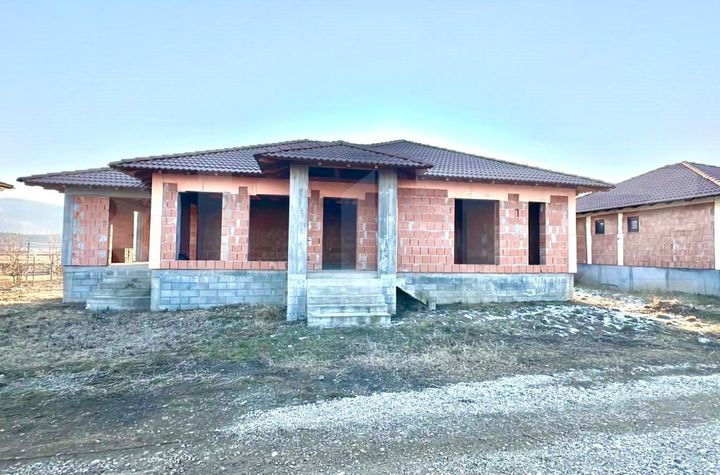 Casă - 4 camere de vanzare IGHIU - Alba anunturi imobiliare Alba