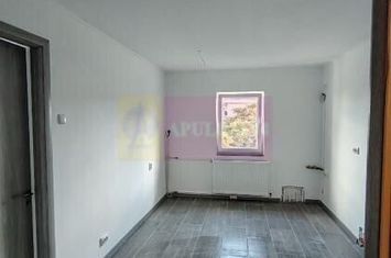 Garsonieră spațioasă de vânzare - Vitan, la câteva minute de Mall Vitan. anunturi imobiliare Bucuresti