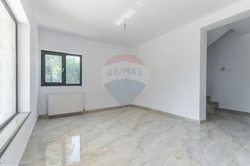Casă de Vânzare 5 camere, 1000mp Teren - Visan, Iasi - Comision 0% anunturi imobiliare Iasi
