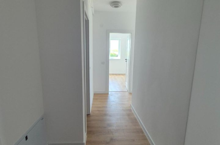 Apartament 3 camere de vanzare SIBIU - Sibiu anunturi imobiliare Sibiu